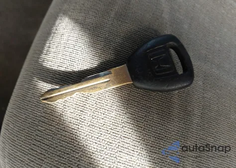 2001 Honda Accord 2.3 Lx z USA, uszkodzony, nr VIN 1HGCG56491A016372